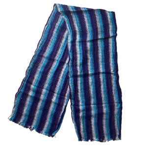 Knitted scrunch scarf size Os vintage purple and blue thin knitted scarves